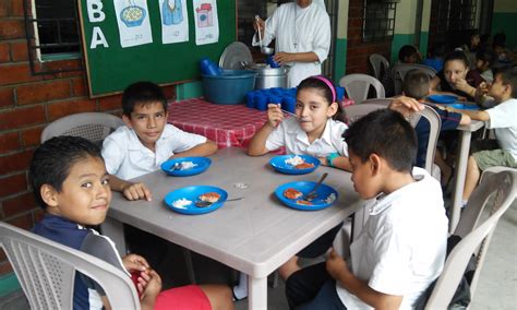 Donate to Children in El Salvador .